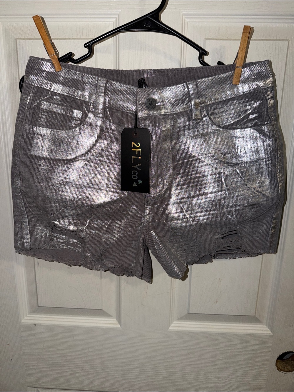 2FLY Co Silver Metallic Distressed Jean Shorts for Women